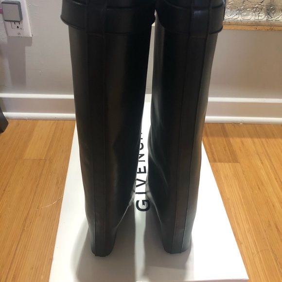 Givenchy Shark Lock Boots - Picture 2 of 7